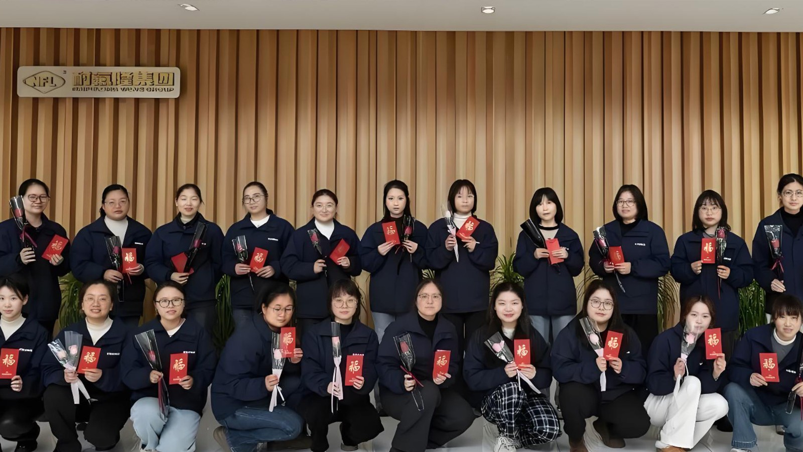 愿你光芒万丈，尽享世间美好